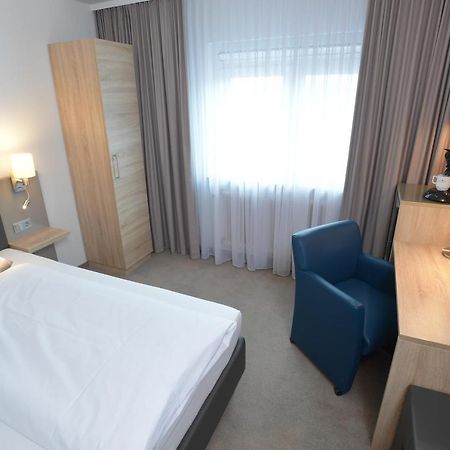 Hotel Krone ニーフェルン・エーシェルブロン エクステリア 写真